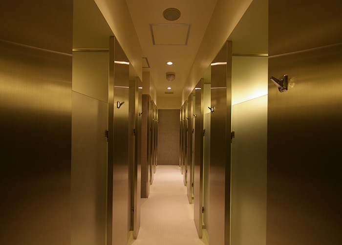 シャワールーム