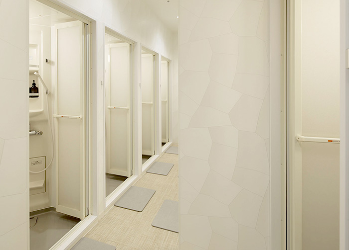 シャワールーム