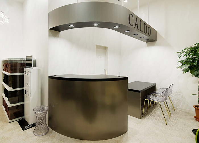 フロントエリア