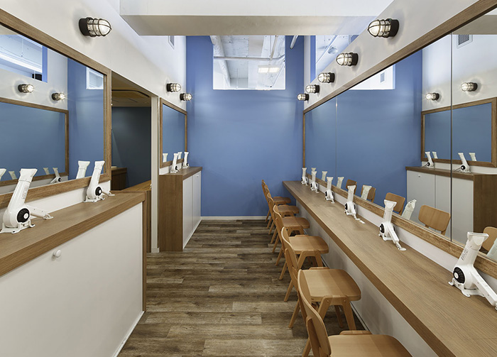 パウダールーム