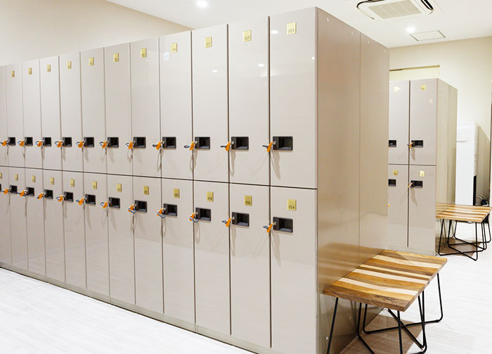 ロッカールーム