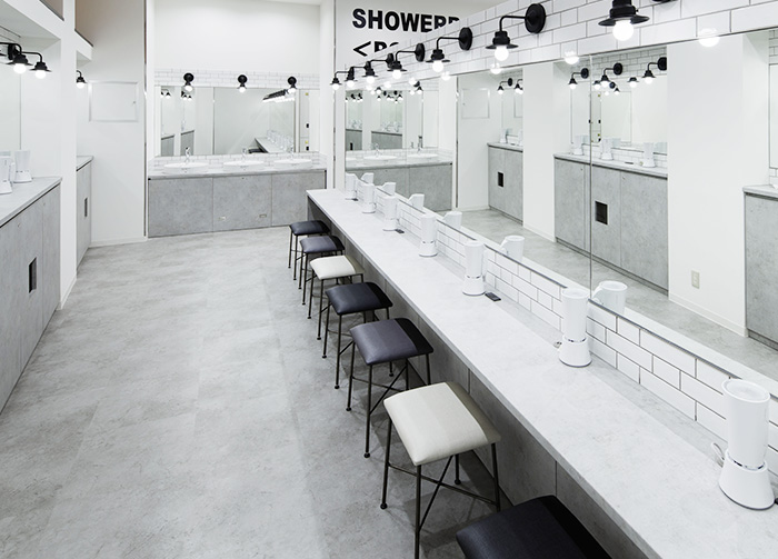 パウダールーム