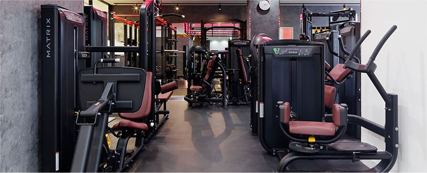 ストレングスマシン