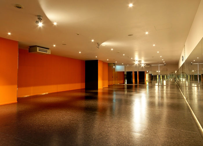 ホットスタジオ