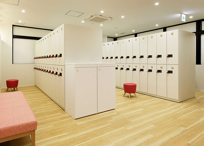 ロッカールーム