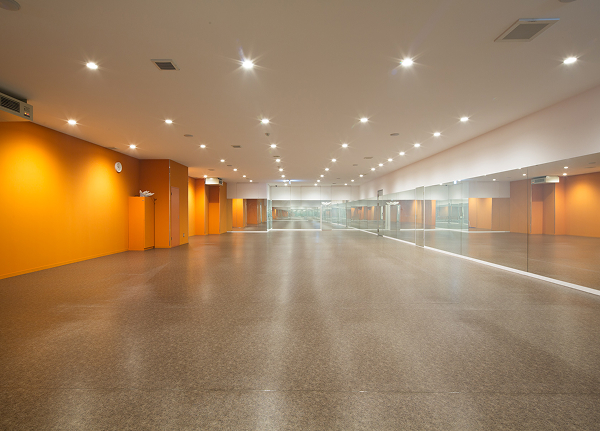 ホットスタジオ