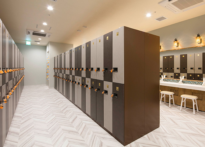 ロッカールーム