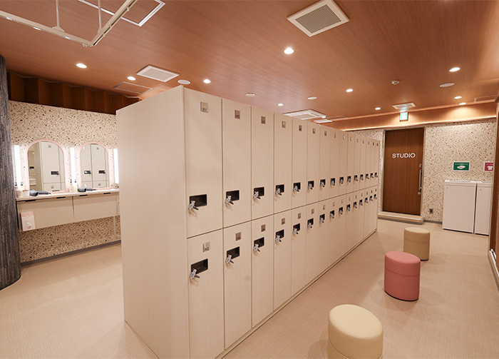 ロッカールーム