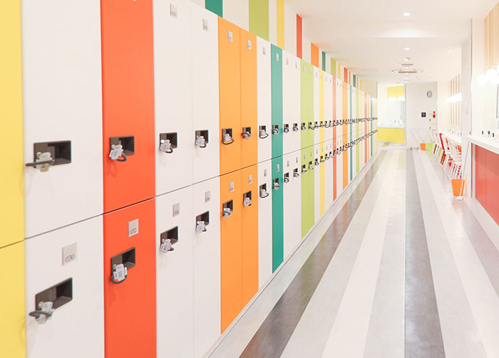 ロッカールーム