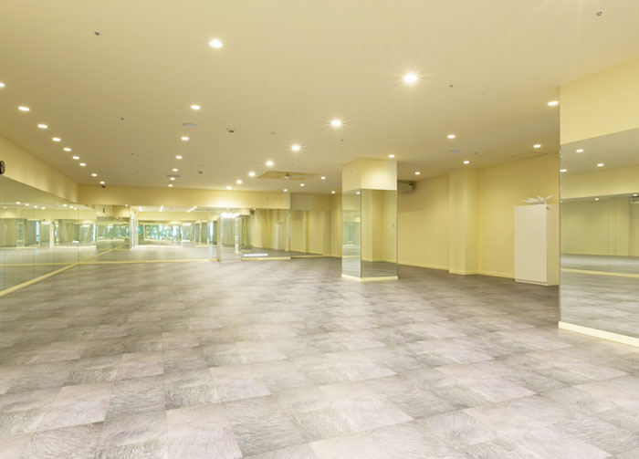 ホットスタジオ
