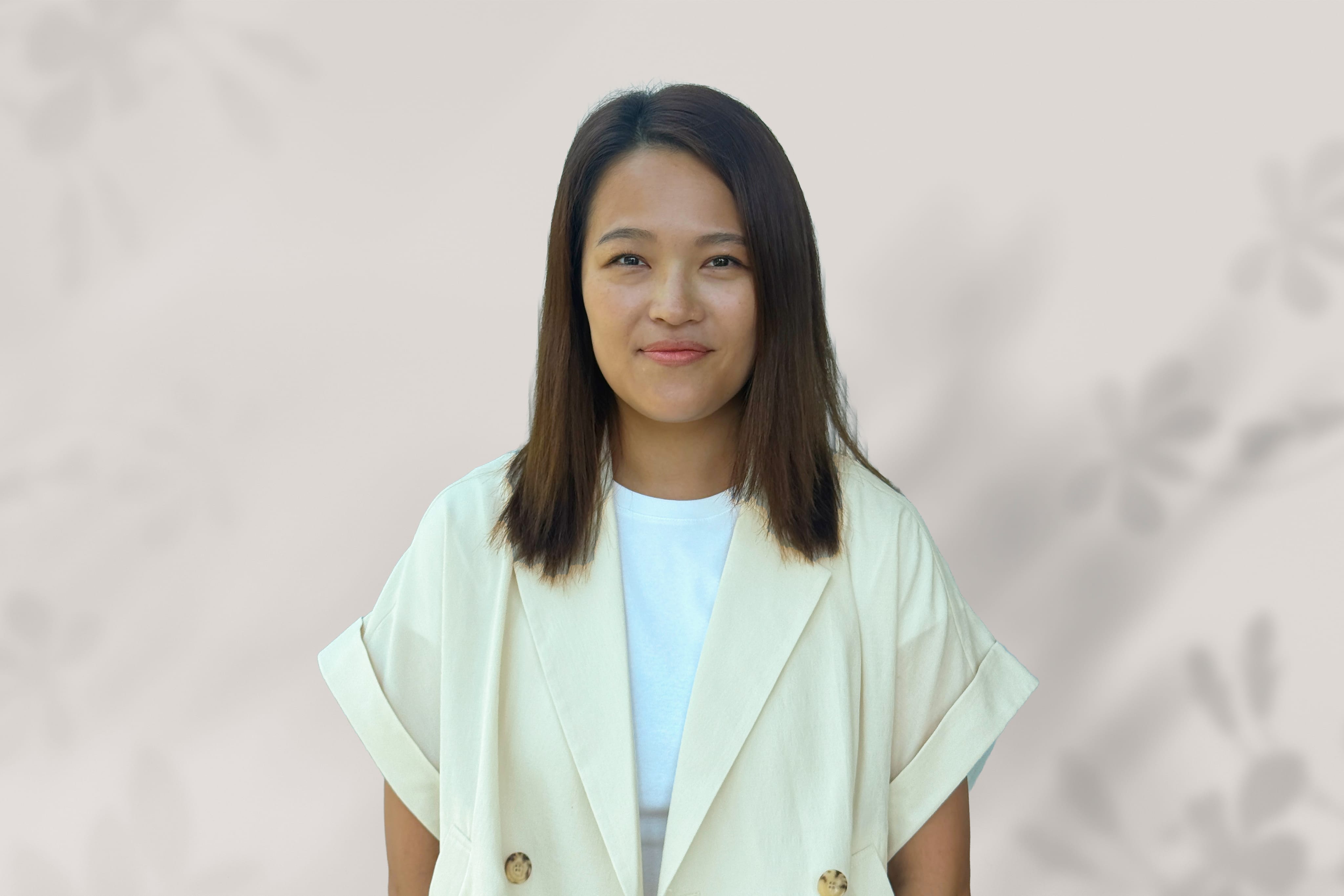 深澤　萌子 SSV(シニアスーパーバイザー)兼トレーナー