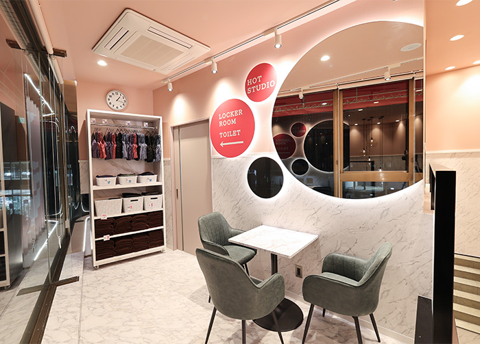 カルドつつじヶ丘の店舗フロント
